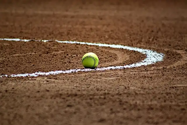 Neurosurgeons Face Off in Epic Softball Championship